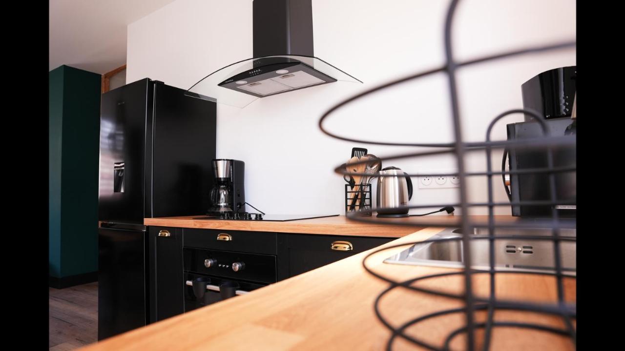 Les Charmes De Liege Apartman Valenciennes Kültér fotó